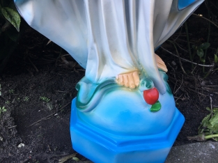 Moeder Maria / Mother Mary, groot polysteinen beeld, PRACHTIG.